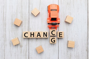 CHANCE TO CHANGE チャンスを変化に変えるイメージ
